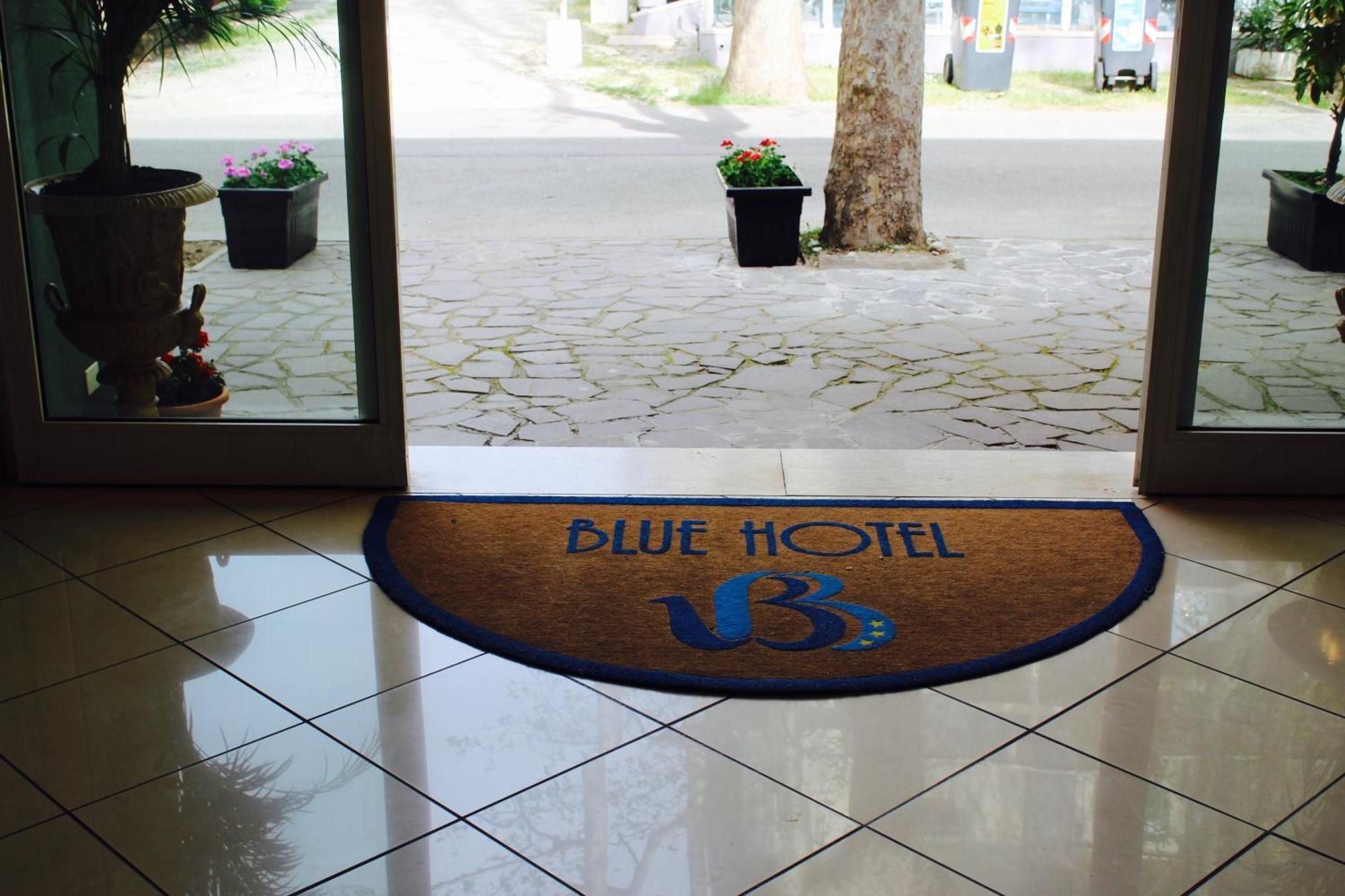 צ'סנטיקו Blue Hotel מראה חיצוני תמונה
