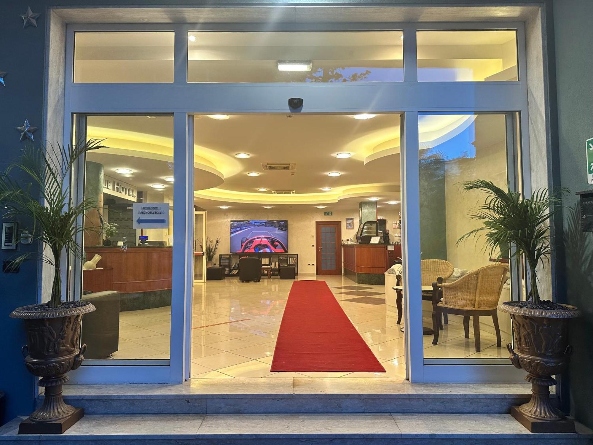 צ'סנטיקו Blue Hotel מראה חיצוני תמונה